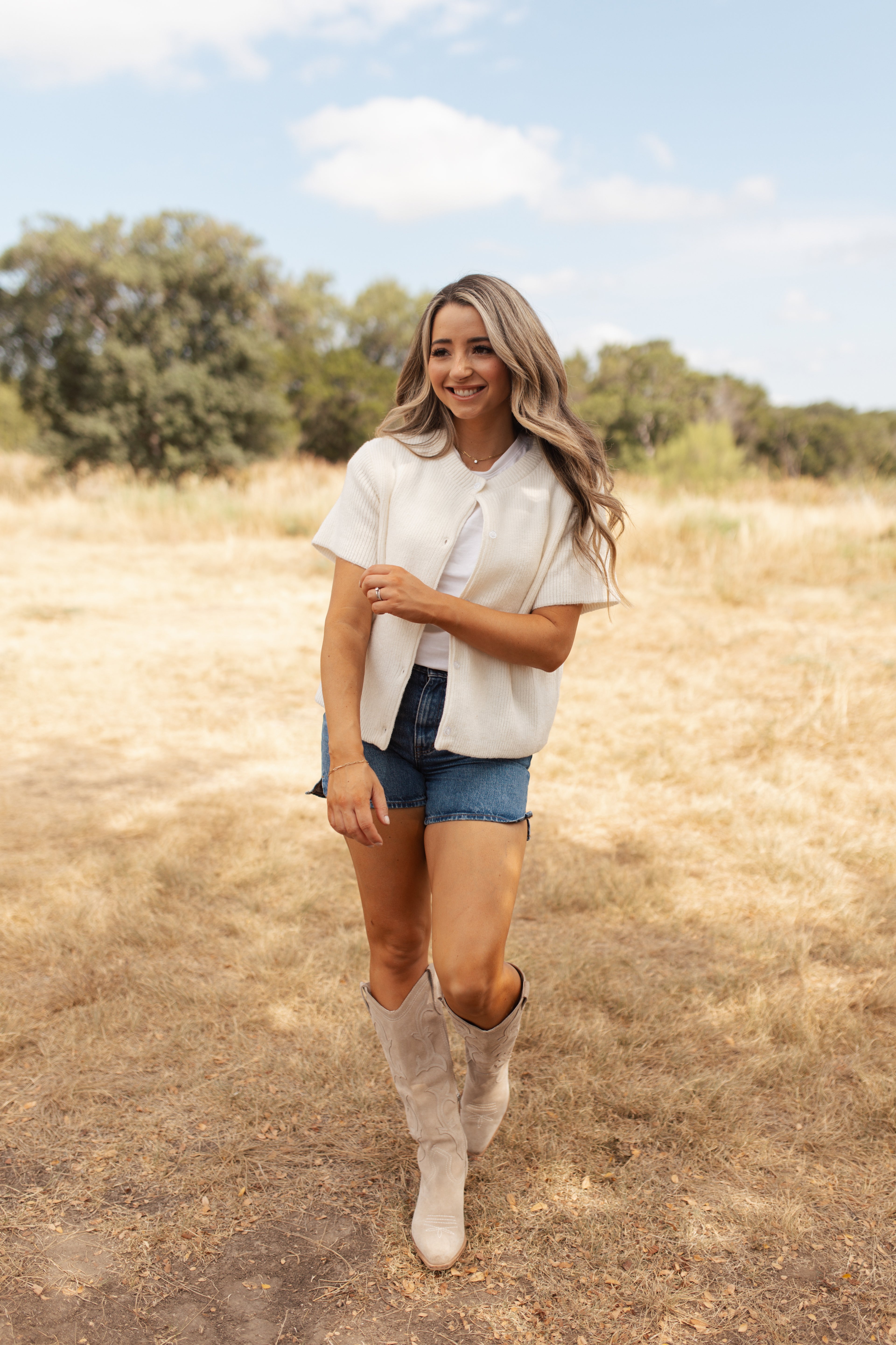 It Girl Short Sleeve Cardigan in Cream
